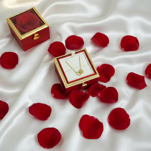 Coffret Rose Éternelle & Collier Personnalisé