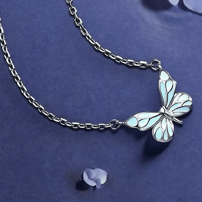 Collier Papillon  Lumineux