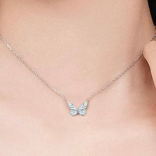 Collier Papillon  Lumineux