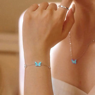 Collier Papillon  Lumineux