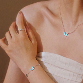 Collier Papillon  Lumineux