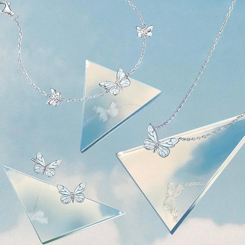 Collier Papillon  Lumineux