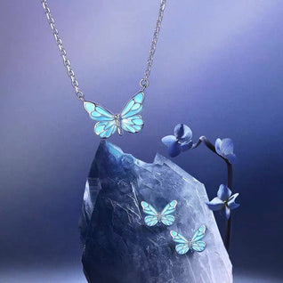 Collier Papillon  Lumineux