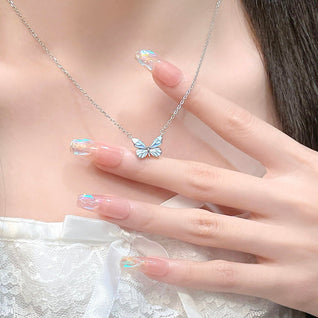 Collier Papillon  Lumineux